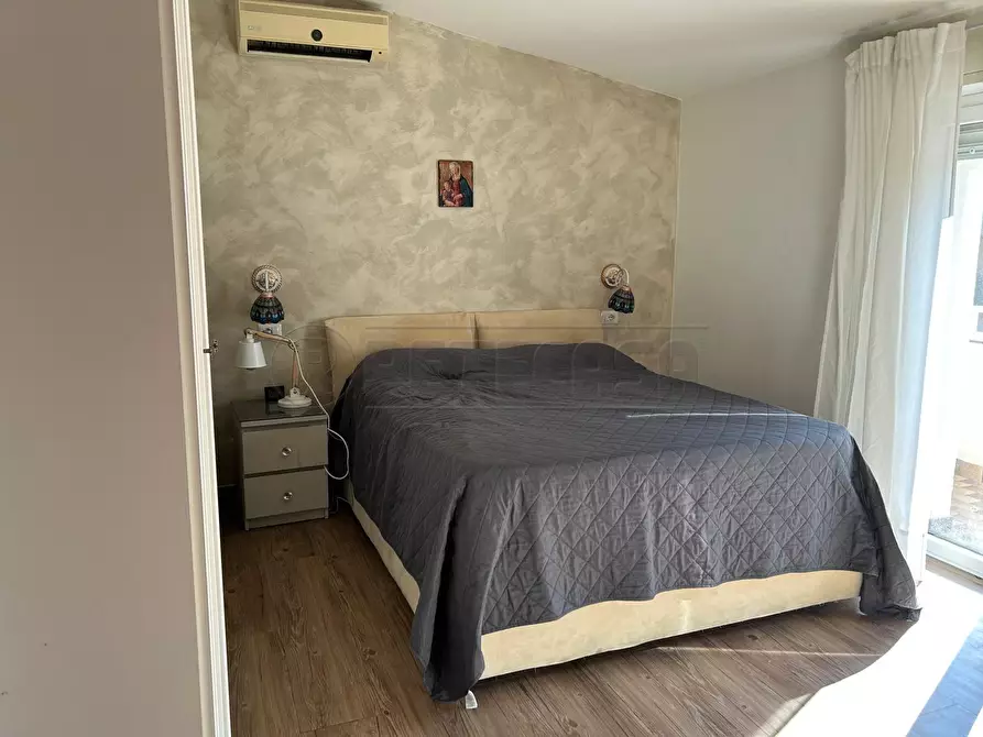 Immagine 8 di Bilocale in affitto  in Via Gabriele Amico Valenti 117 a Caltanissetta