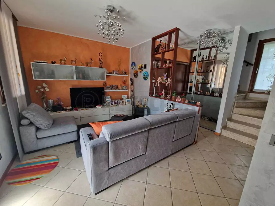 Immagine 4 di Villetta a schiera in vendita  in Via Roma a Pozzaglio Ed Uniti