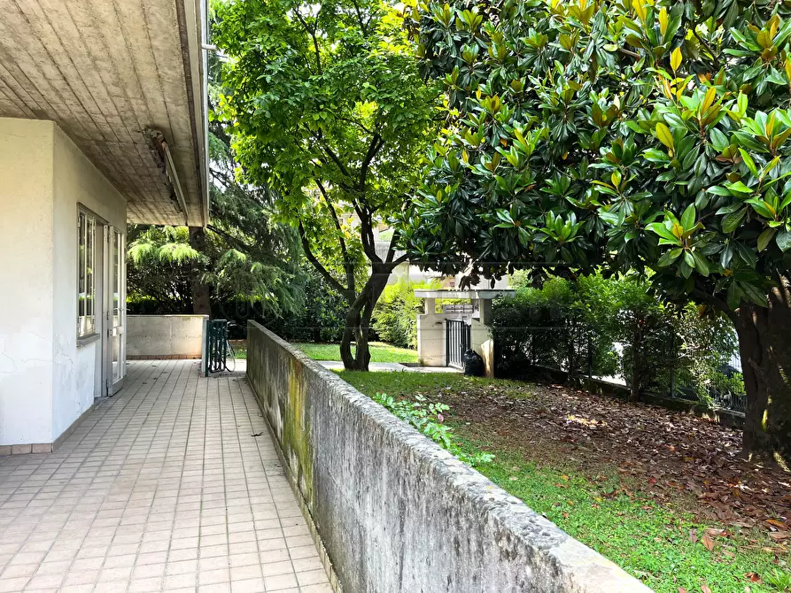 Immagine 22 di Trilocale in vendita  in Via Giacomo Puccini a Altavilla Vicentina