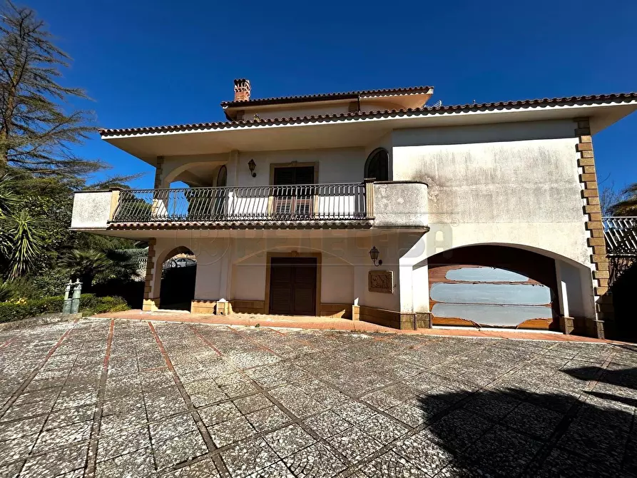 Immagine 10 di Villa in vendita  in Via Luigi Russo 36 a Caltanissetta