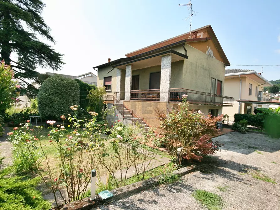 Immagine 1 di Villa in vendita  in Via Valle 54 a Arzignano