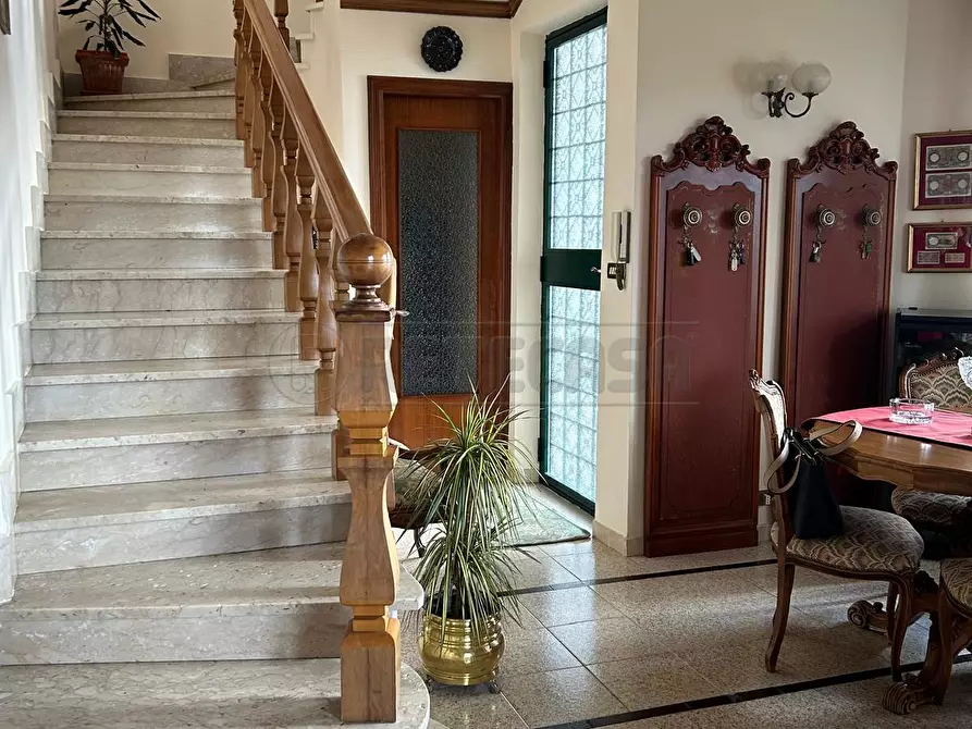 Immagine 7 di Villa in vendita  in SP6bis a Caltanissetta