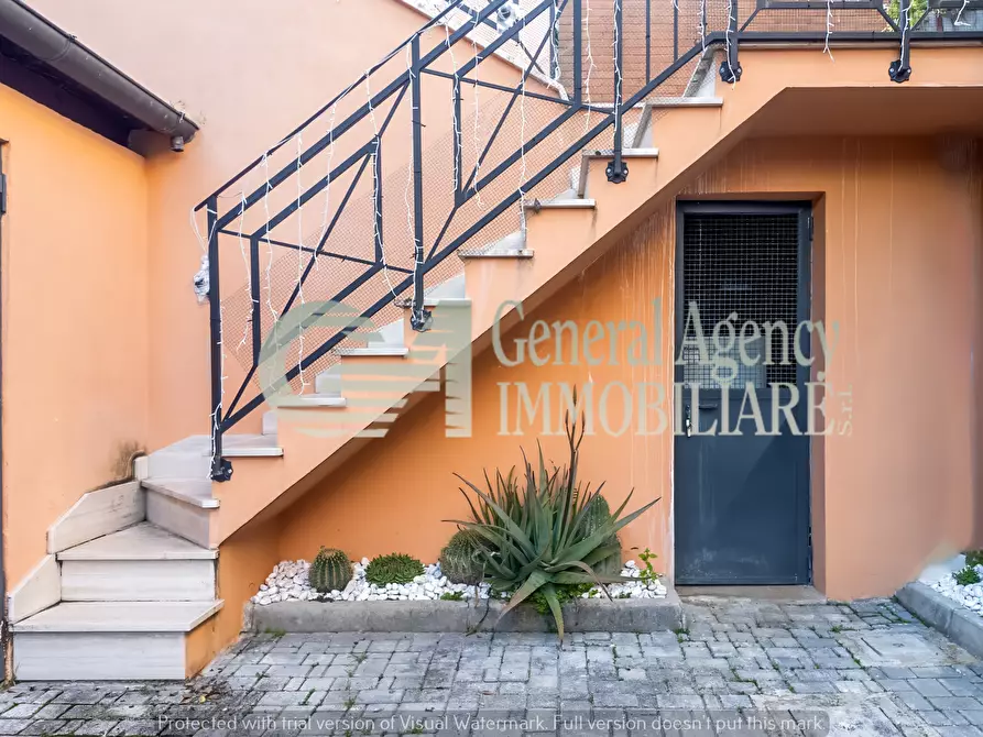 Immagine 47 di Villa in affitto  in Via Mario Mattoli a Roma