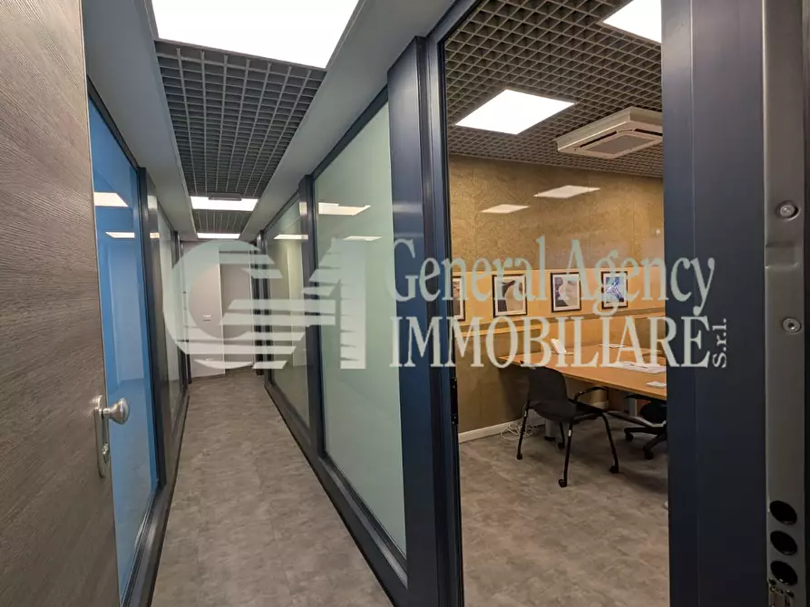 Immagine 16 di Ufficio in vendita  in Via Giuseppe Failla a Roma