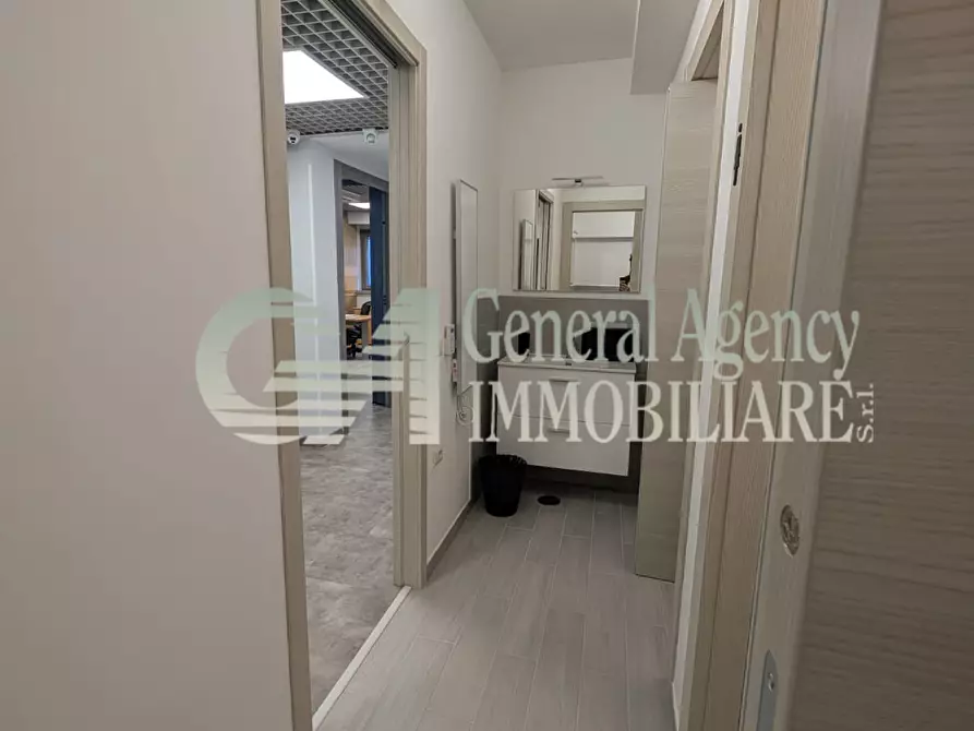 Immagine 7 di Ufficio in vendita  in Via Giuseppe Failla a Roma