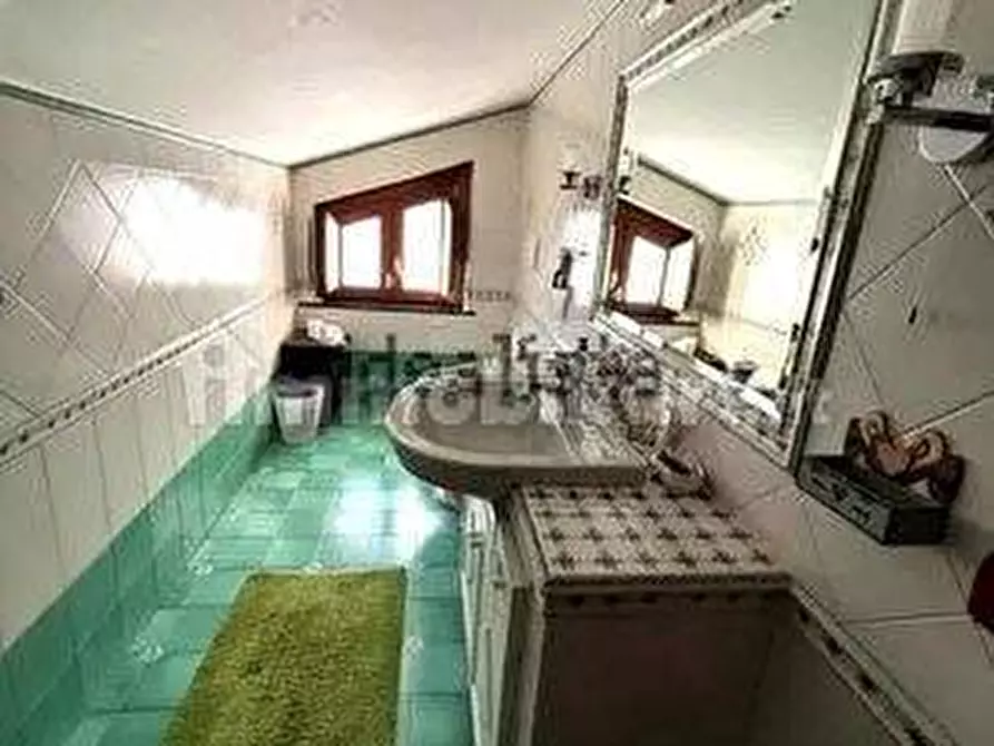 Immagine 9 di Villa in vendita  in Via Eschilo 54 a Roma