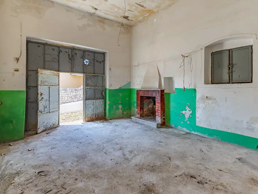 Immagine 23 di Rustico / casale in vendita  in Contrada Mancini 16 a Locorotondo