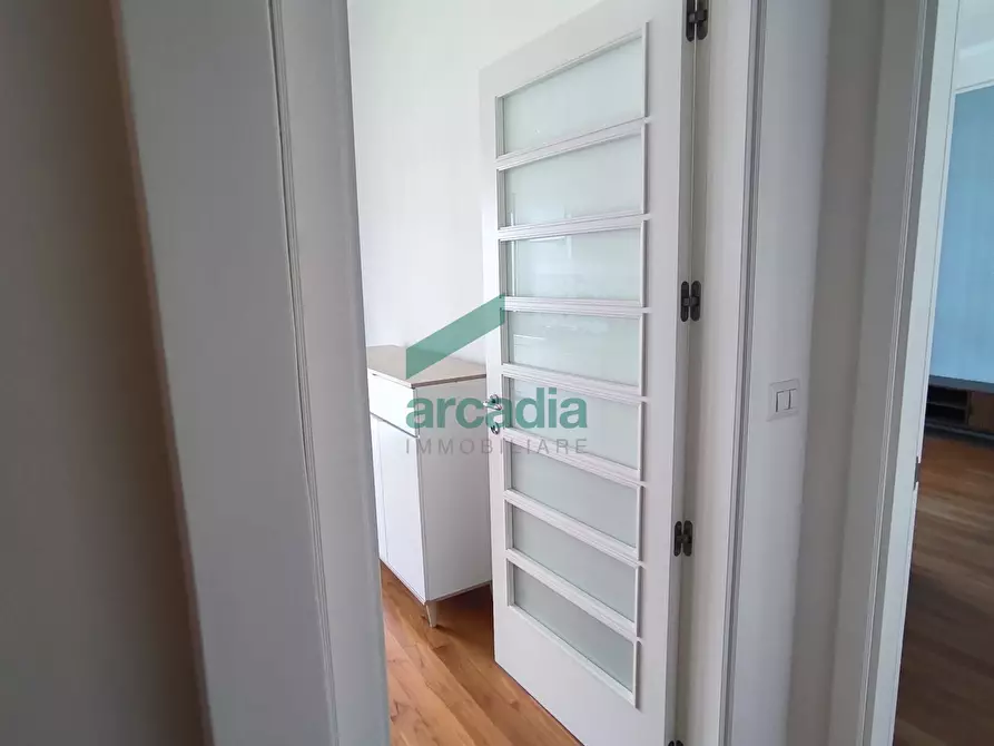 Immagine 12 di Bilocale in affitto  in Via Dalmazia 191 a Bari