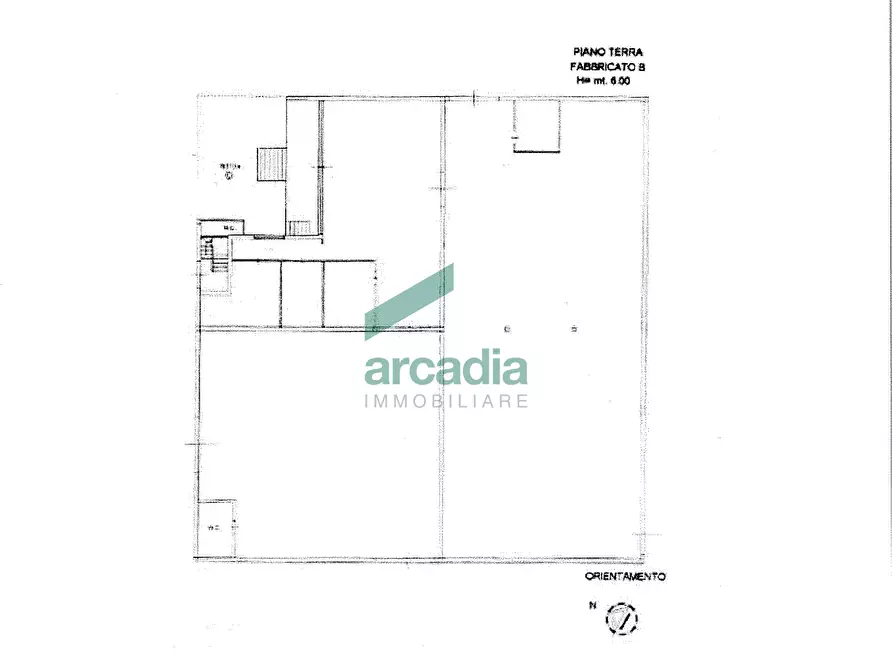 Immagine 44 di Attività artigianale in vendita  in Viale Biagio Accolti Gil 22 a Bari