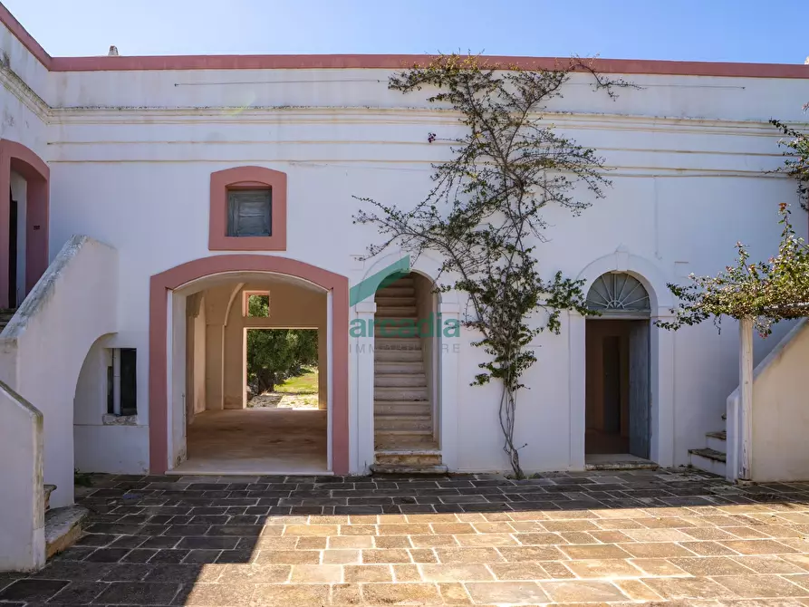 Immagine 2 di Rustico / casale in vendita  in Via Teano 58 a Fasano