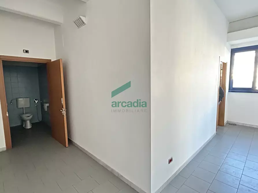 Immagine 16 di Ufficio in affitto  in S.P.231 km 81+100 a Modugno