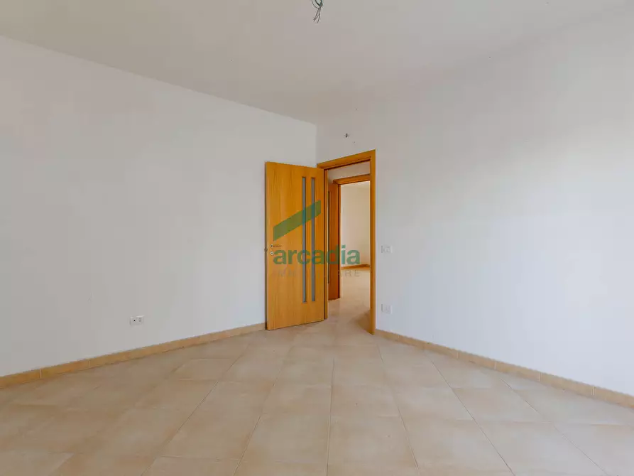 Immagine 21 di Trilocale in vendita  in Via Benigno Zaccagnini 1 a Bitetto