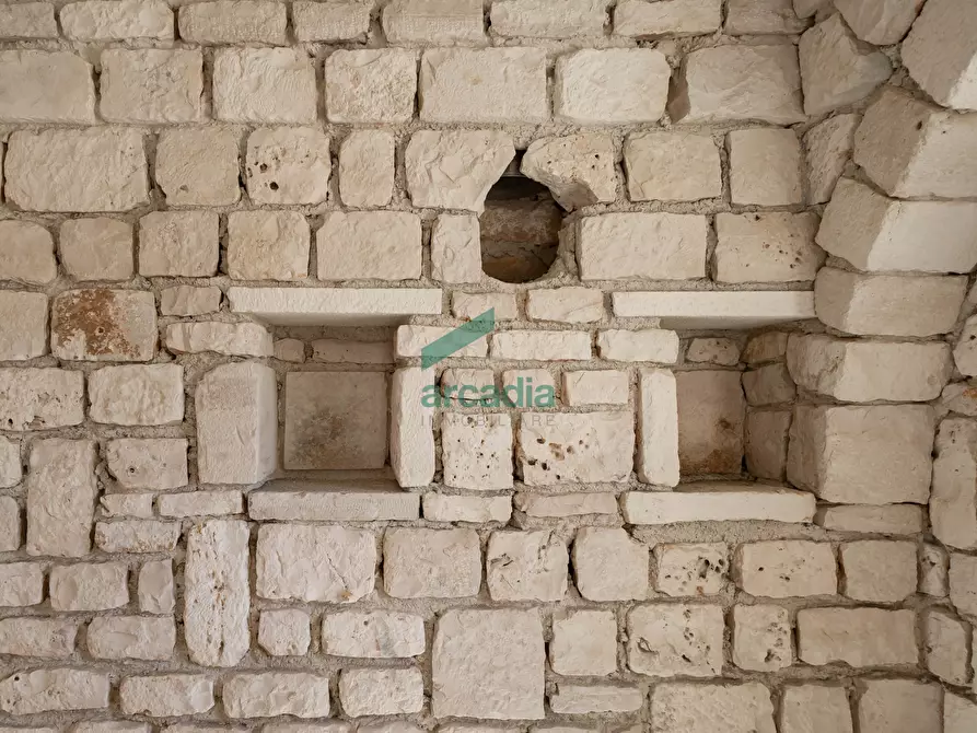 Immagine 29 di Rustico / casale in vendita  in Via Coreggia a Alberobello