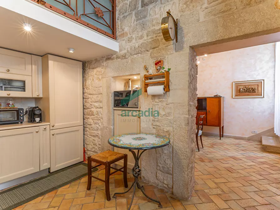 Immagine 40 di Quadrilocale in vendita  in Via Spirito Santo 37 a Giovinazzo