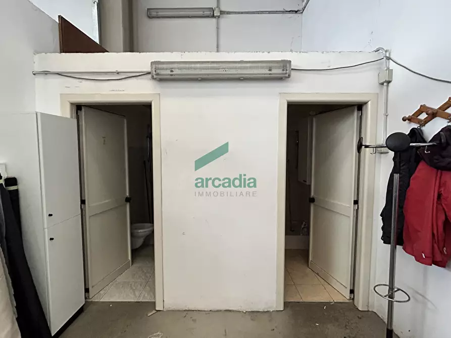 Immagine 7 di Attività artigianale in vendita  in Via dei Vetrai 5 a Modugno