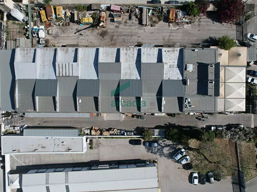 Immagine 4 di Attività artigianale in vendita  in Viale Tommaso Columbo 41 a Bari