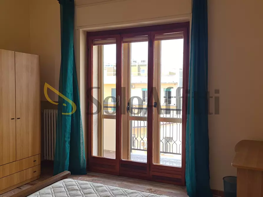 Immagine 11 di Stanza singola in affitto  a Catanzaro