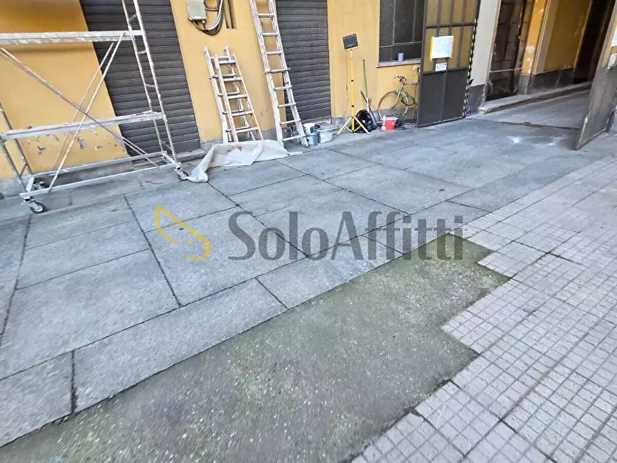 Immagine 24 di Locale commerciale in affitto  in Corso Re Umberto 46 a Torino