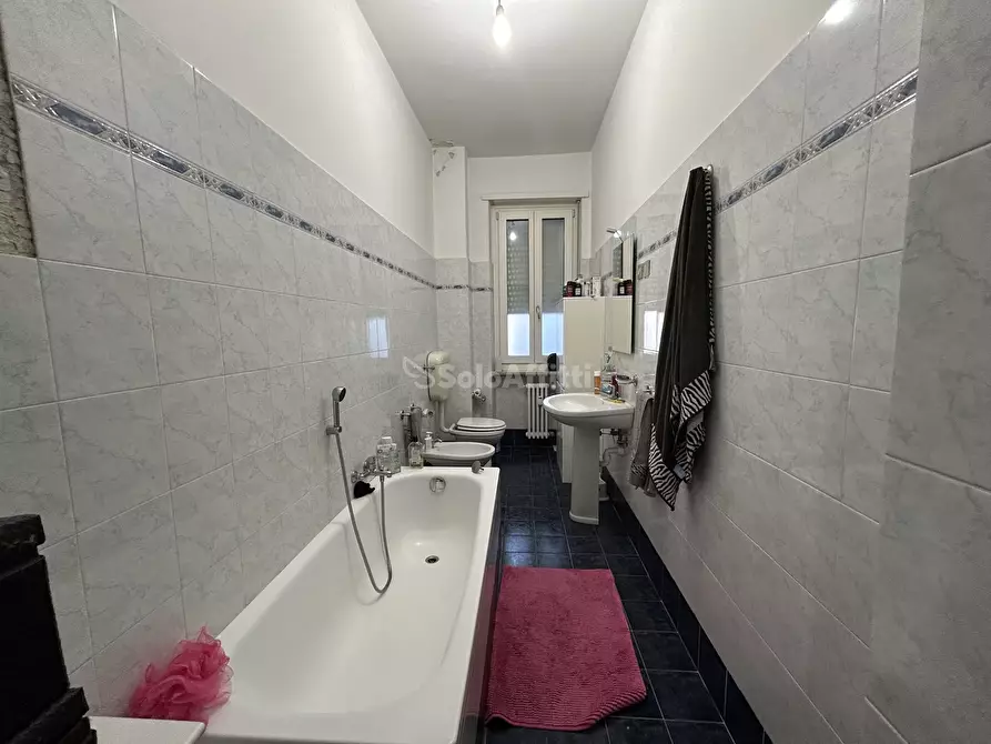 Immagine 12 di Appartamento in affitto  a Torino