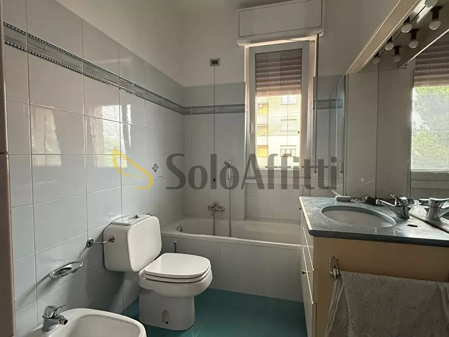 Immagine 27 di Quadrilocale in affitto  in Via Leonardo Da Vinci 45 a Meda