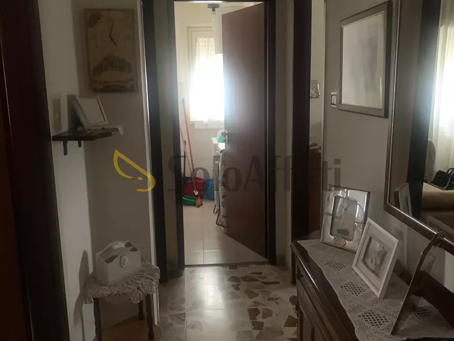 Immagine 34 di Quadrilocale in affitto  in Via Pietro Maroncelli 8 a Catania