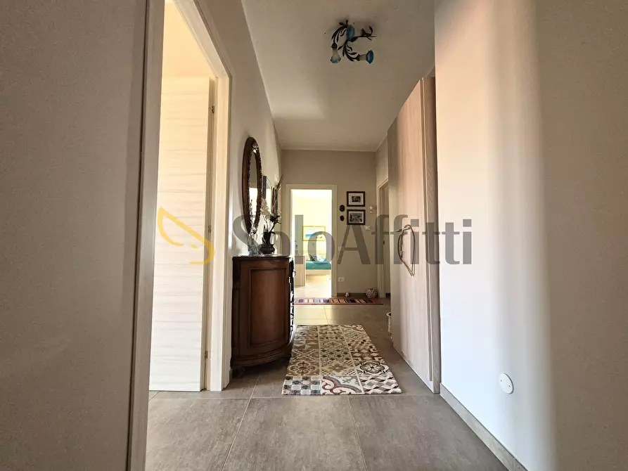 Immagine 5 di Stanza singola in affitto  a Catanzaro