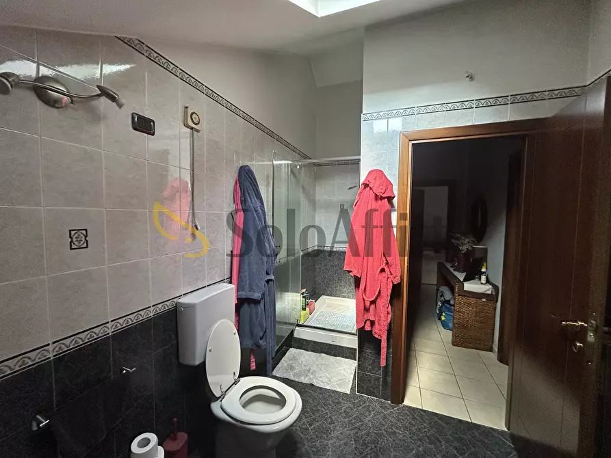 Immagine 25 di Quadrilocale in affitto  in Via Cerano 1 a Torino