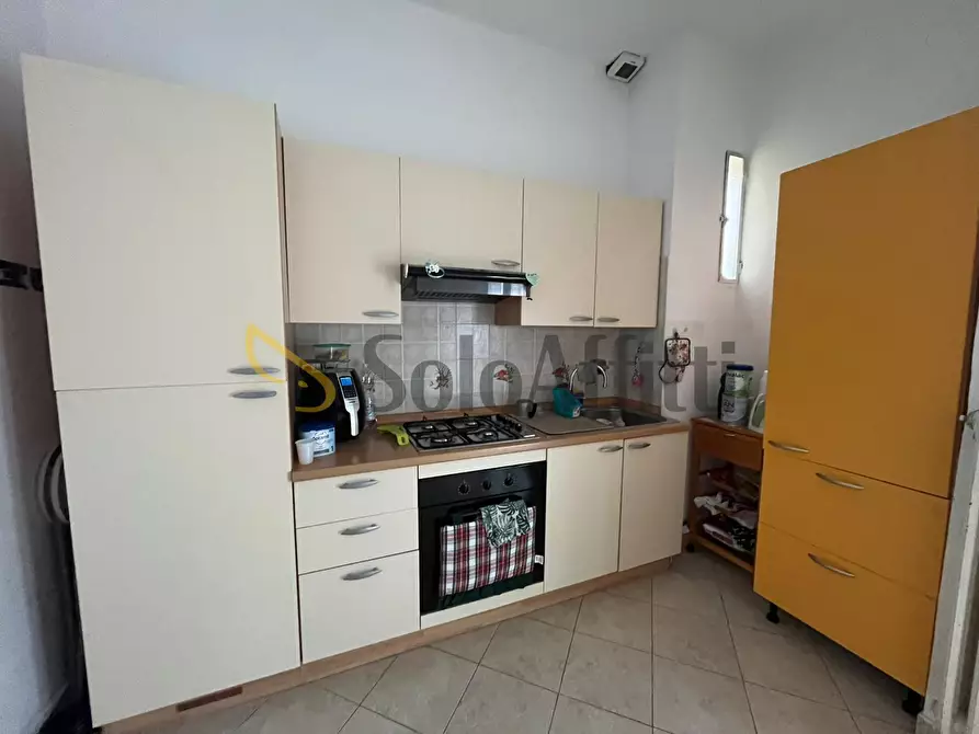 Immagine 11 di Bilocale in affitto  in Via Ferrara a Beinasco