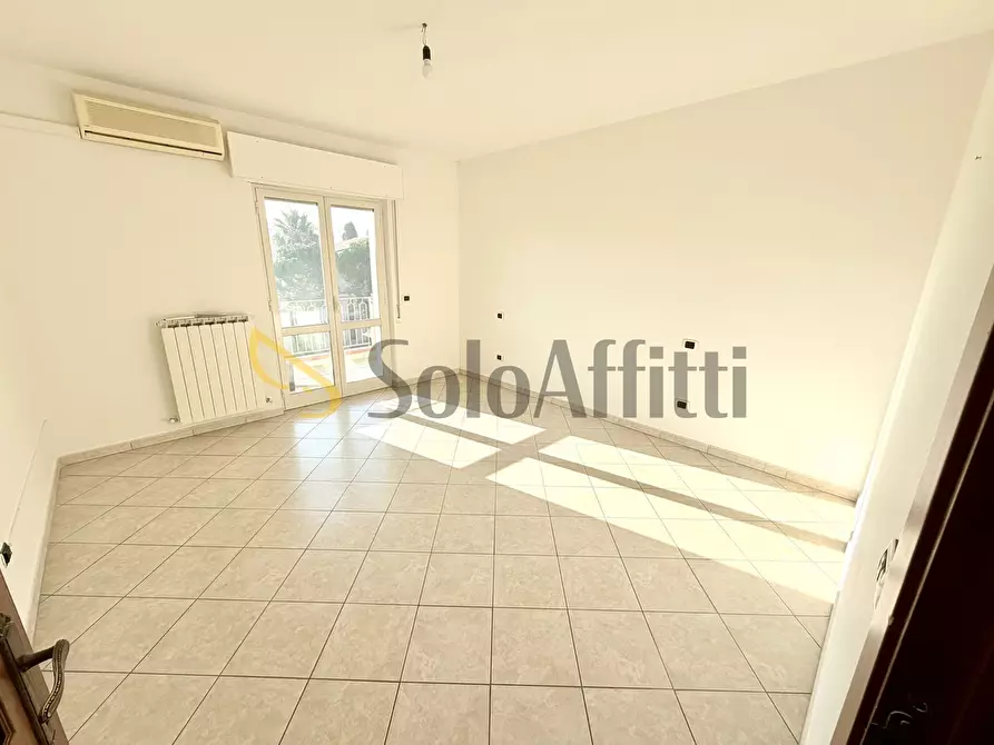 Immagine 7 di Trilocale in affitto  in Via Legnano 2 a Alba Adriatica