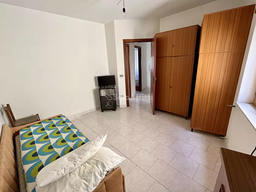 Immagine 9 di Trilocale in affitto  a Abriola