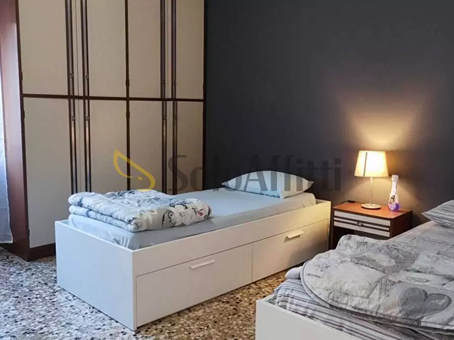 Immagine 5 di Stanza singola in affitto  in VIA DONATELLO 9 a Cinisello Balsamo