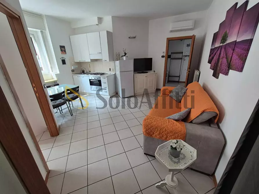 Immagine 3 di Bilocale in affitto  in Via Simone Martini 29 a Milano