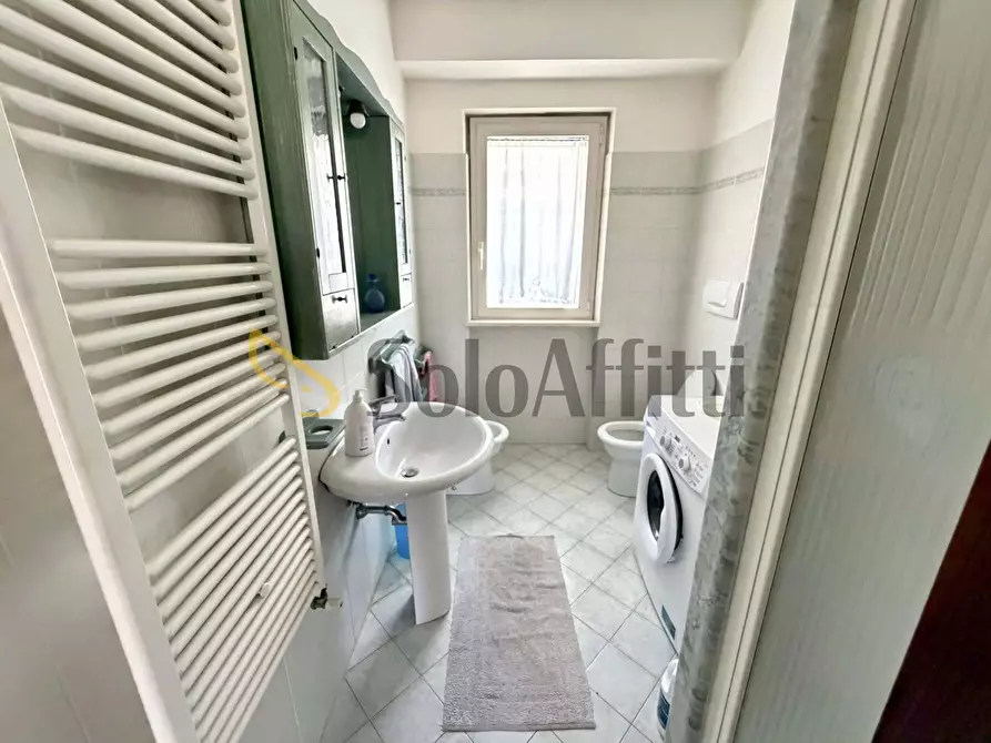 Immagine 17 di Quadrilocale in affitto  in Via Arezzo 4 a Alba Adriatica