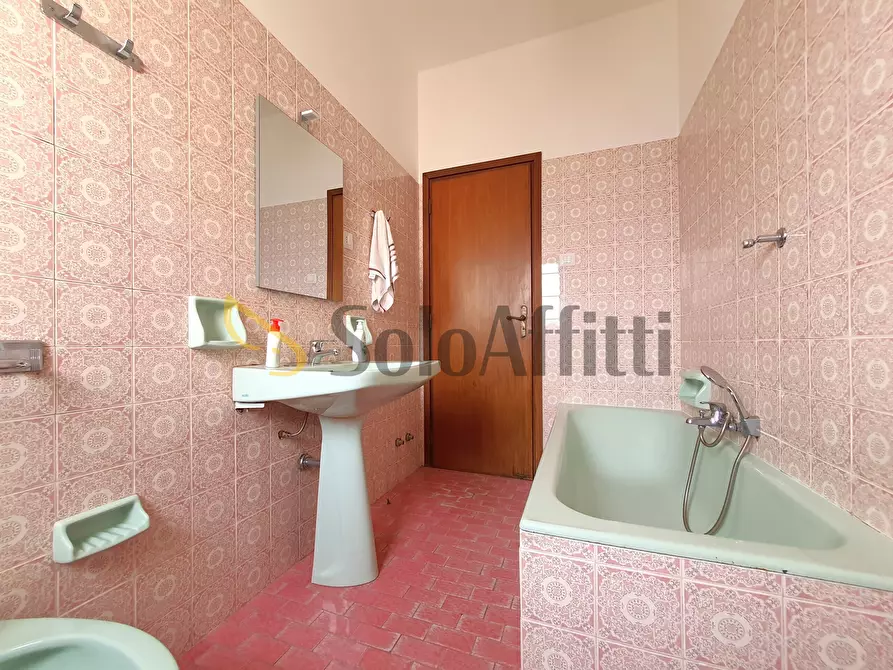 Immagine 14 di Ufficio in affitto  in Via Eugenio de Riso 65 a Catanzaro