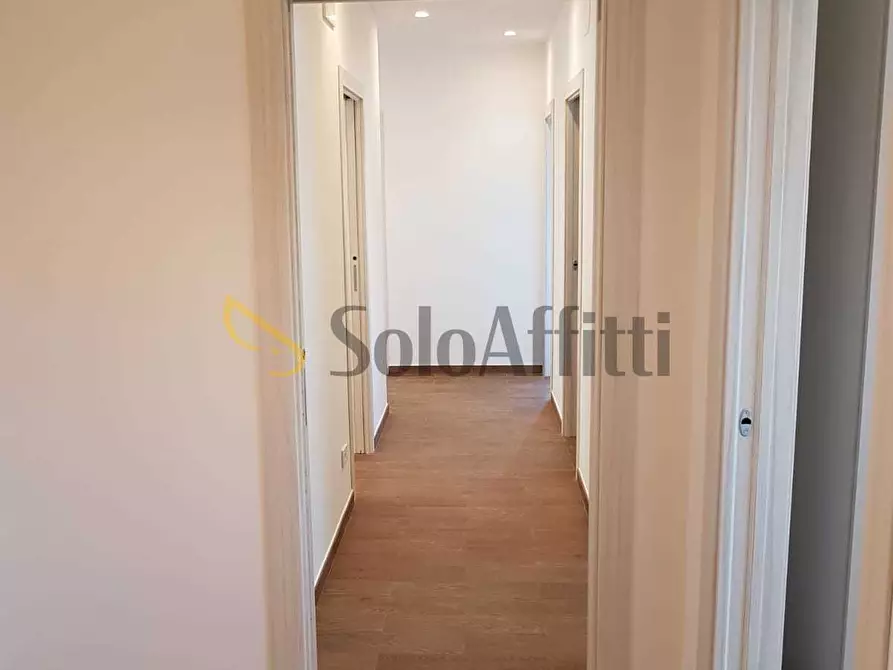 Immagine 4 di Stanza singola in affitto  a Catanzaro
