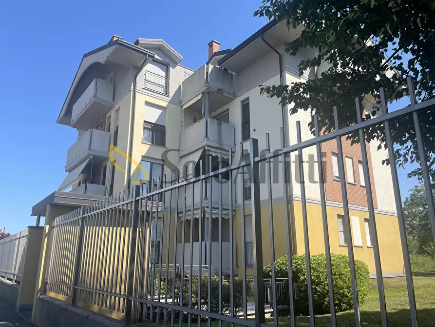 Immagine 27 di Bilocale in affitto  in Via G. Bruno 3 a Cerro Maggiore