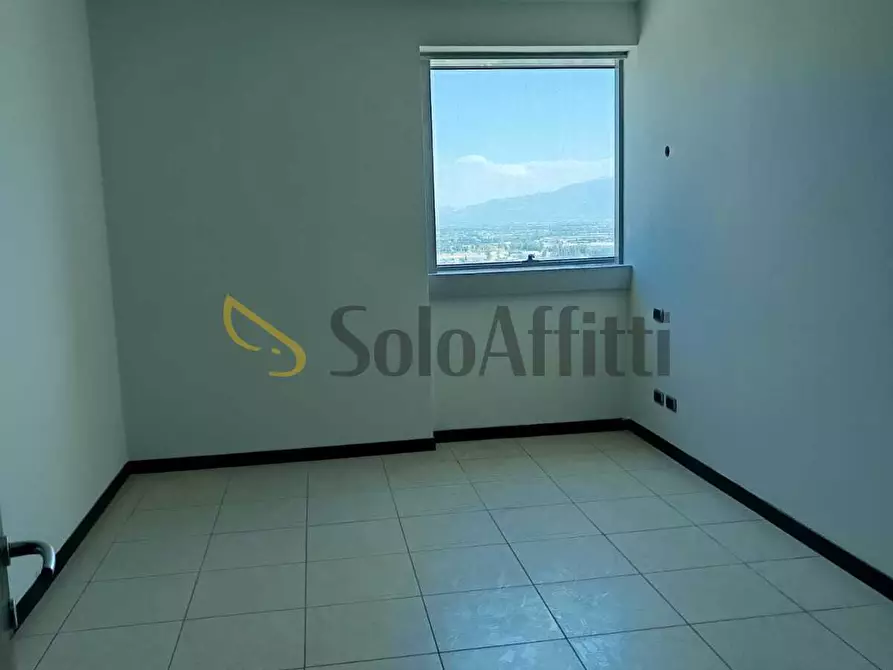 Immagine 8 di Ufficio in affitto  in Via Ufente 20 a Latina