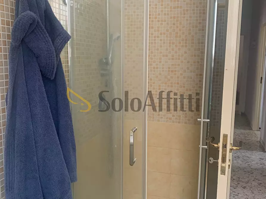 Immagine 11 di Stanza singola in affitto  in Viale Jonio 124 a Catania