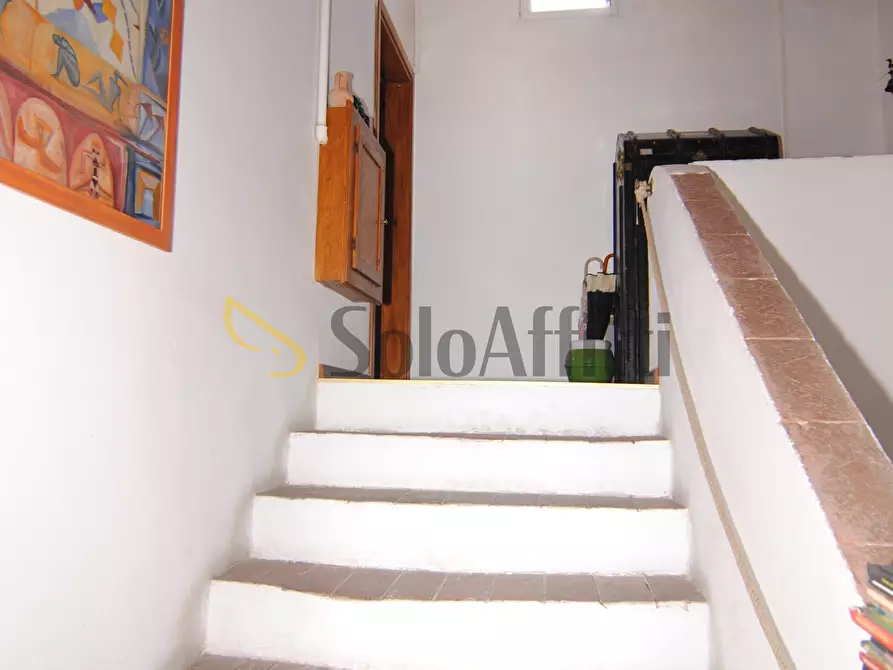 Immagine 14 di Bilocale in affitto  a Livorno