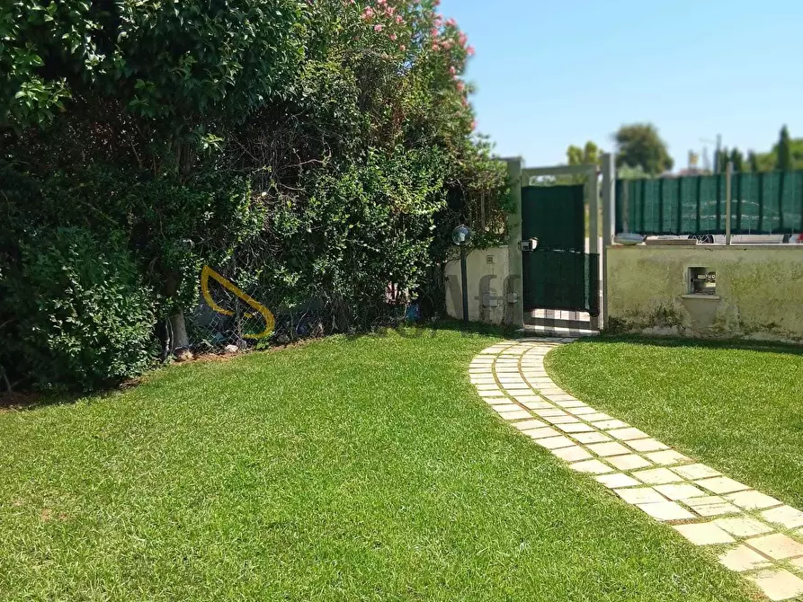 Immagine 14 di Trilocale in affitto  in Piazza Mecenate a Anzio