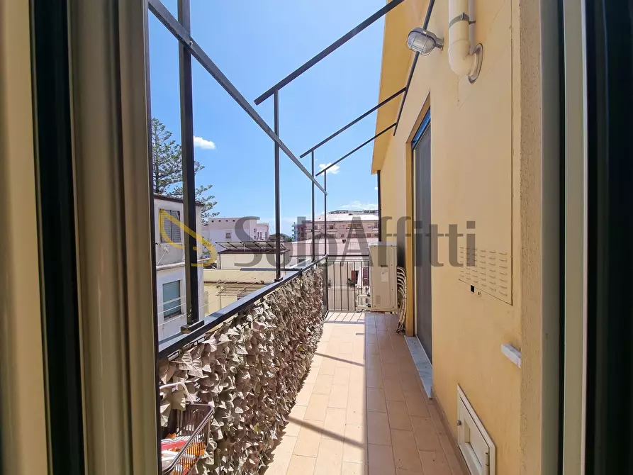 Immagine 2 di Trilocale in affitto  a Catanzaro