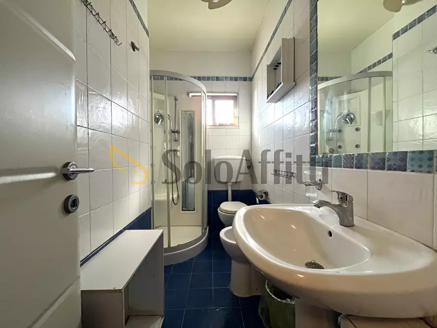 Immagine 8 di Stanza singola in affitto  a Catanzaro