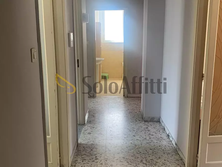 Immagine 34 di Stanza singola in affitto  in Viale Jonio 124 a Catania