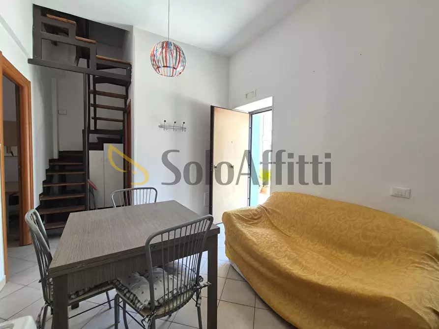 Immagine 10 di Trilocale in affitto  a Catanzaro