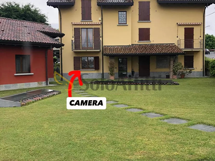 Immagine 1 di Bilocale in affitto  in Via Giuseppe Mazzini 20 a Montano Lucino