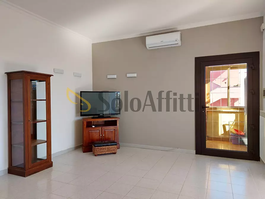 Immagine 4 di Trilocale in affitto  in Via Trincea delle Frasche a Fiumicino