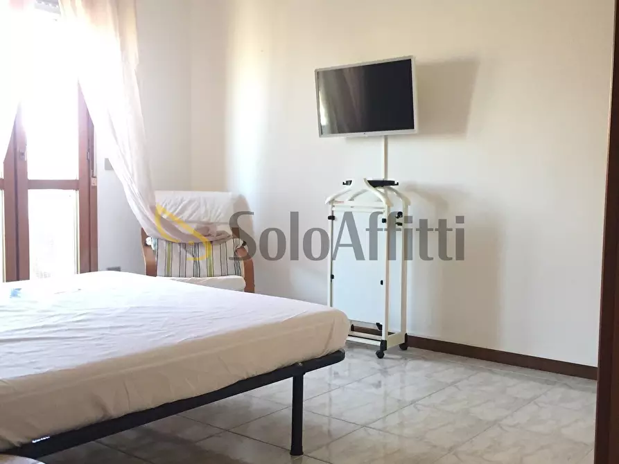 Immagine 2 di Trilocale in affitto  a Cagliari