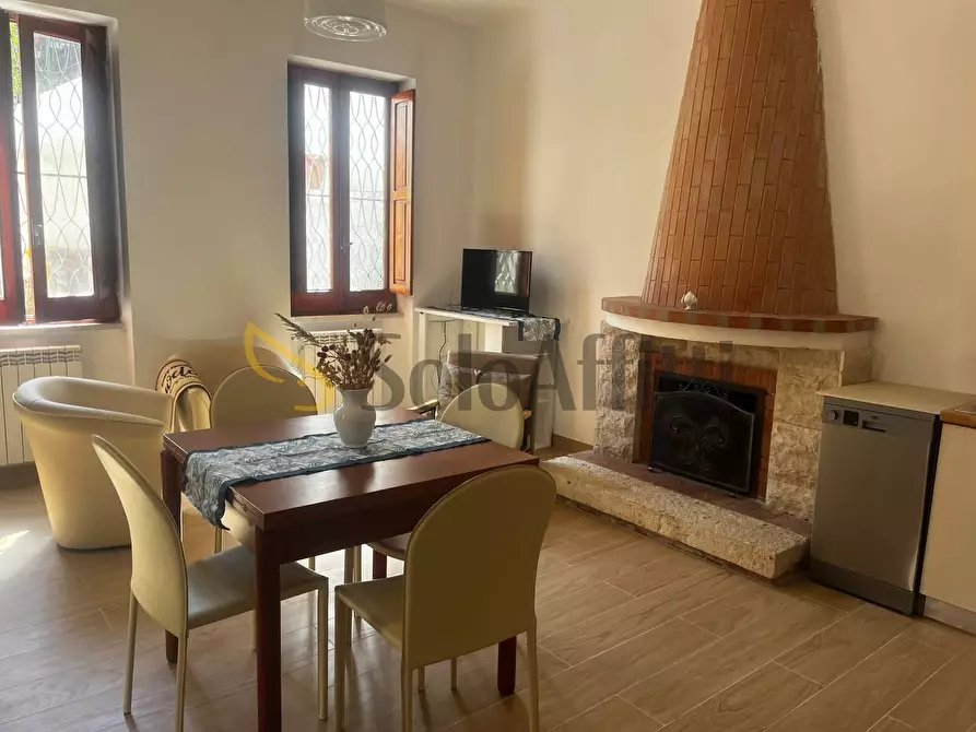Immagine 1 di Bilocale in affitto  a Vico Del Gargano