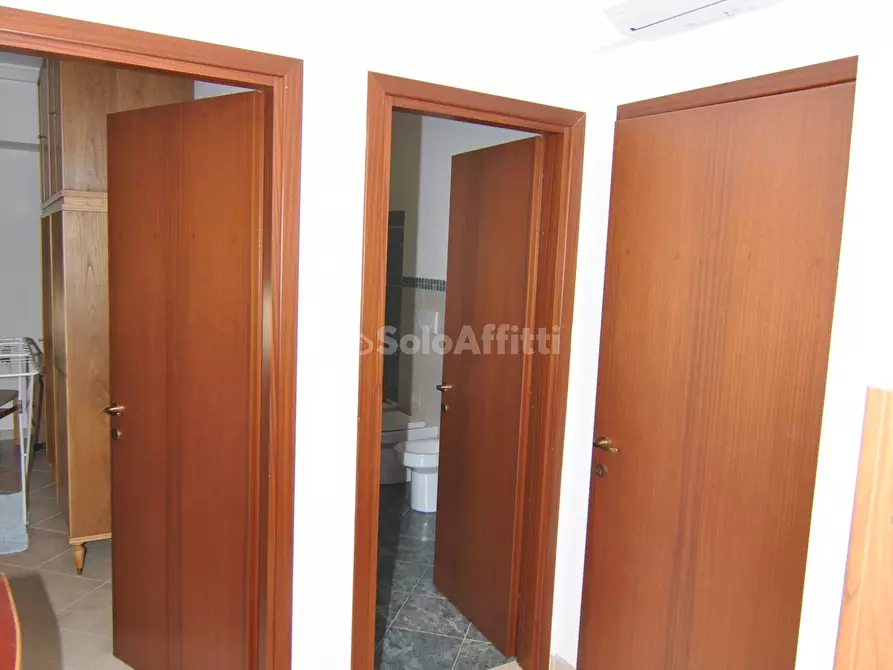 Immagine 11 di Quadrilocale in affitto  in Via Temistocle Guerrazzi 75 a Livorno