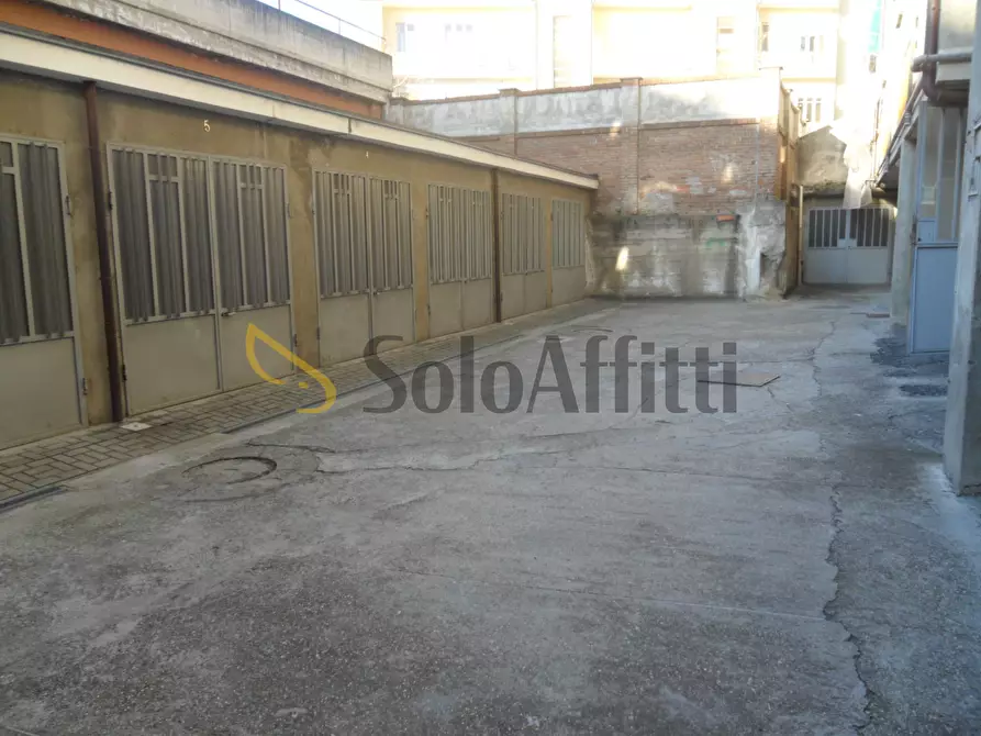 Immagine 1 di Garage in affitto  in via auriletto 6 a Rivoli